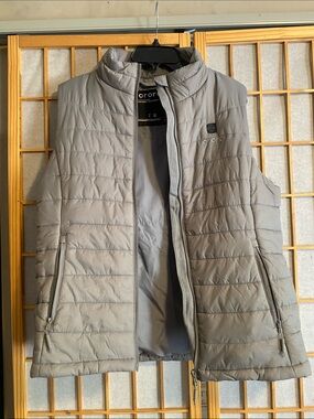 Ororo Heated Down Vest new with Battery Set